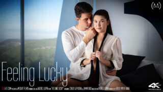Feeling Lucky – Chloe Lapiedra & Jimmy Bud